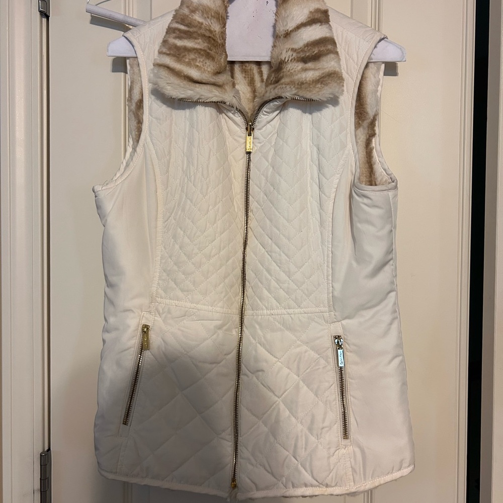 Woman’s Calvin Klein Cream Quilted Vest with Faux Fur Trim
